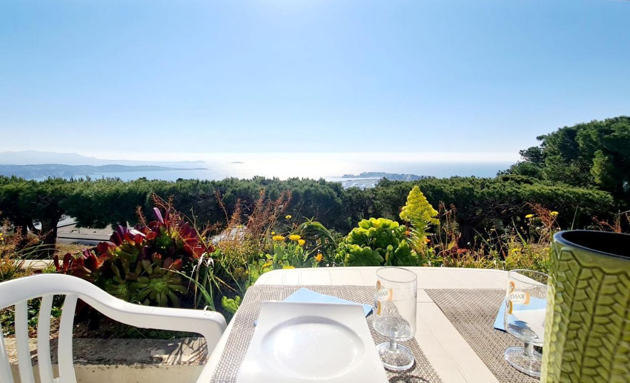 Vue Mer Panoramique Et Piscine 방돌 외부 사진