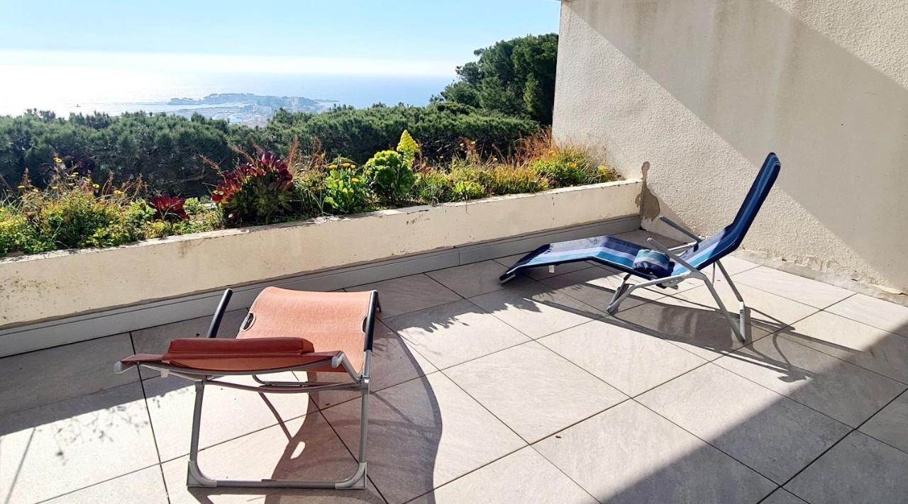 Vue Mer Panoramique Et Piscine 방돌 외부 사진